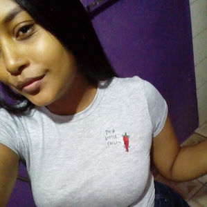 Meet your Posher, Raquel